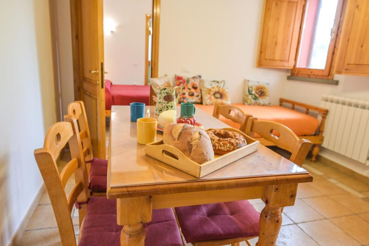 Agriturismo Poggio Al Pino Монтелупо-Фьорентино Экстерьер фото